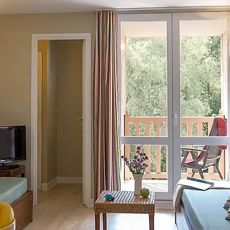 Pierre & Les Jardins De La Cote D'opale Aparthotel 3*