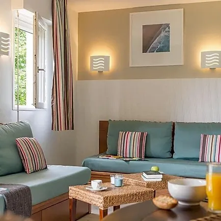 Pierre & Les Jardins De La Cote D'opale Aparthotel 3*