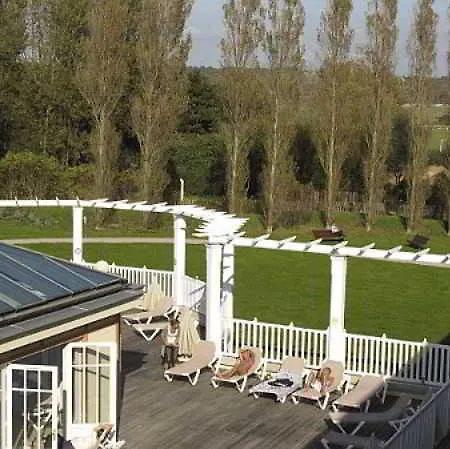 Pierre & Les Jardins De La Cote D'opale Aparthotel